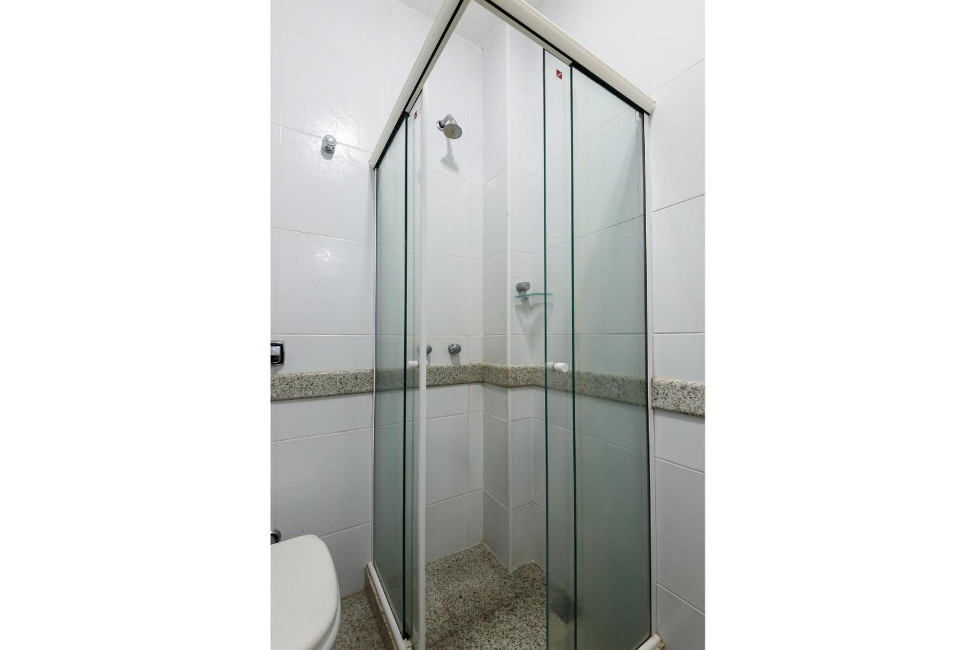 Espacoso A 500m Da | Tn 239/301 Apartment