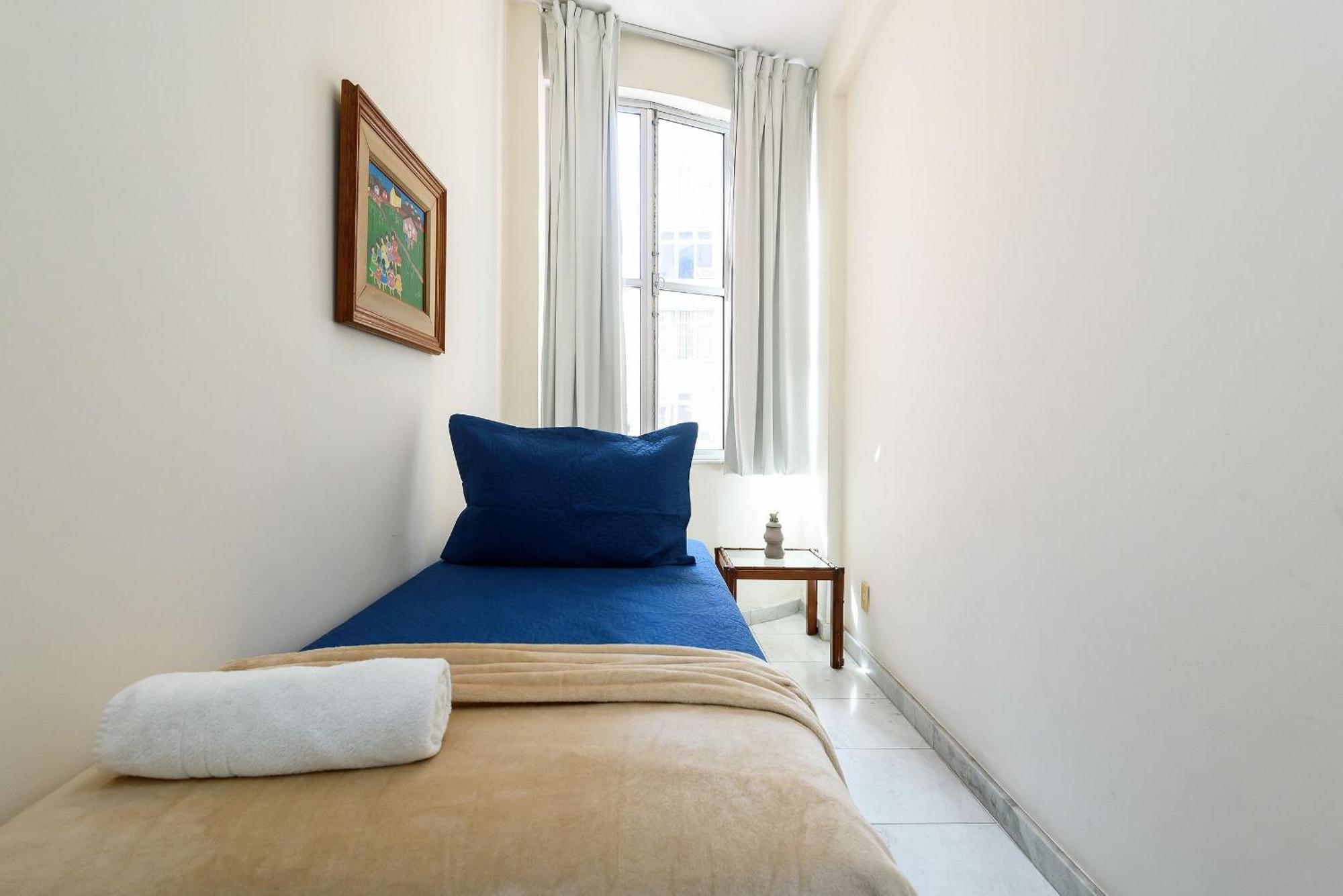 Omar Do Rio - Tn 239/301: Grande P/ Até 10 Pessoas, Internet 240mbps, Workstation, Smart Tv, 100 Metros Do Metrô E 500metros Da De Copacabana Apartamento Río de Janeiro