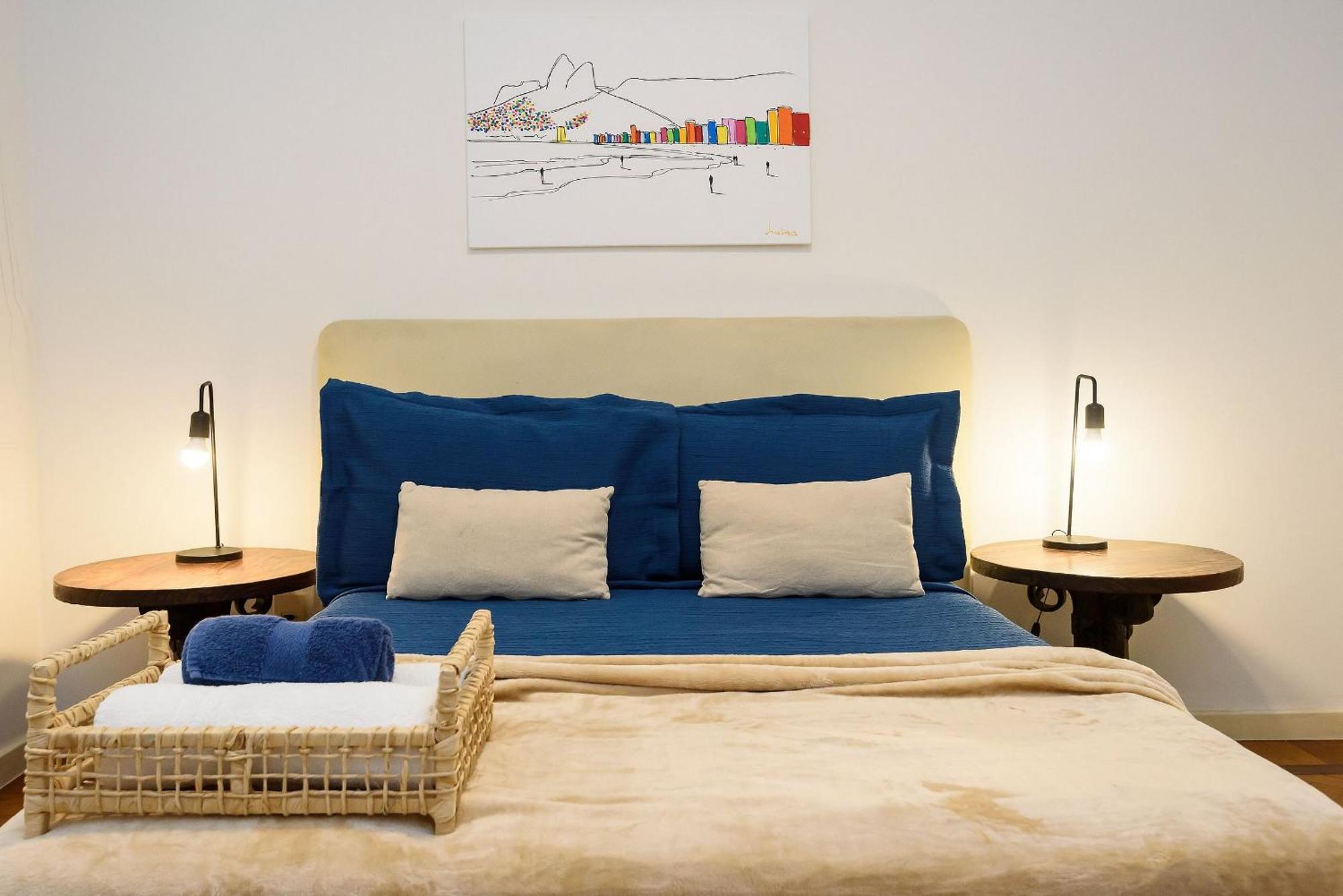 Apartamento Omar Do Rio - Tn 239/301: Grande P/ Até 10 Pessoas, Internet 240mbps, Workstation, Smart Tv, 100 Metros Do Metrô E 500metros Da De Copacabana Río de Janeiro